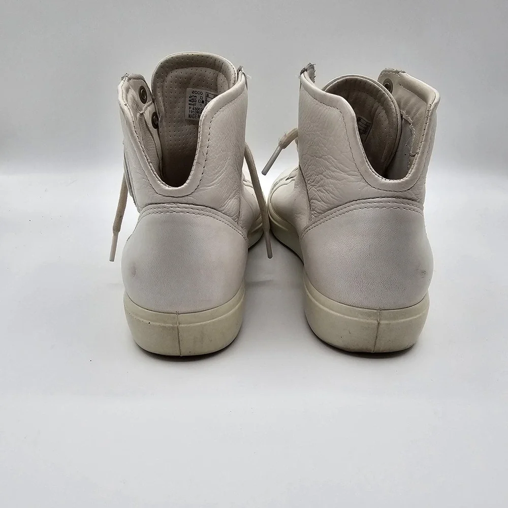 ECCO Soft 7 Shoes Womens Size 8 White‎ Leather High Top Comfort Casual Sneakers